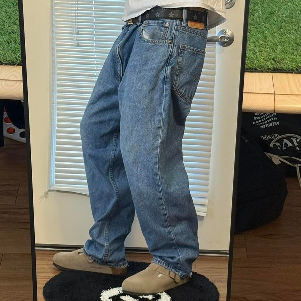 Y2K Levi's 550 relaxed fit 38x30